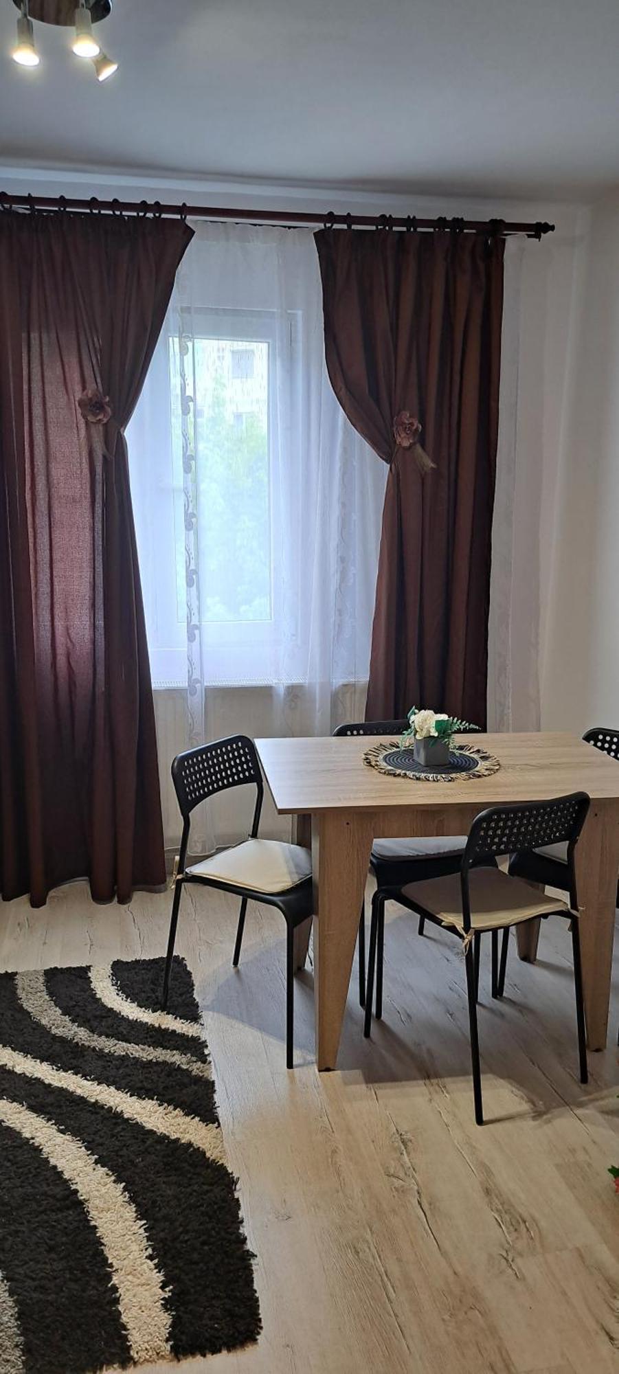 Apartament Laura Orşova Екстериор снимка