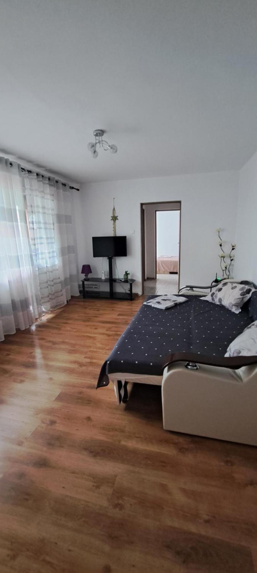 Apartament Laura Orşova Екстериор снимка