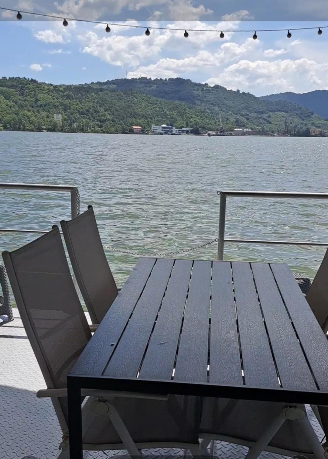 Apartament Laura Orşova Екстериор снимка